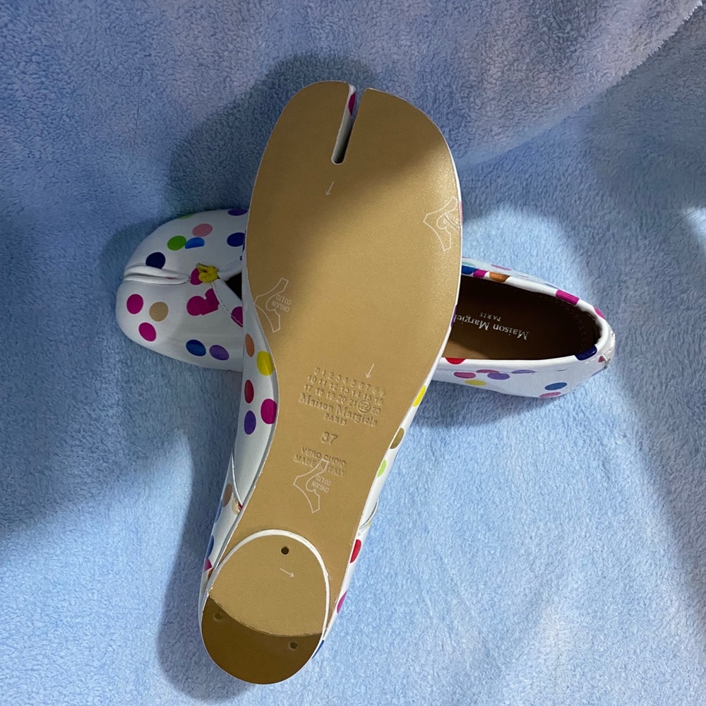 Maison Martin Margiela White Multicolor Polka Dot Tabi Ballet Flats - Picture 8 of 9